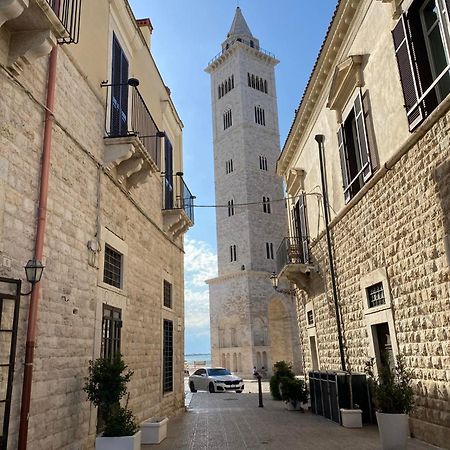 Suite Arco 166 Stanza Privata Trani Bagian luar foto